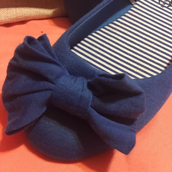 Cute Blue flats - Picture 2 of 4